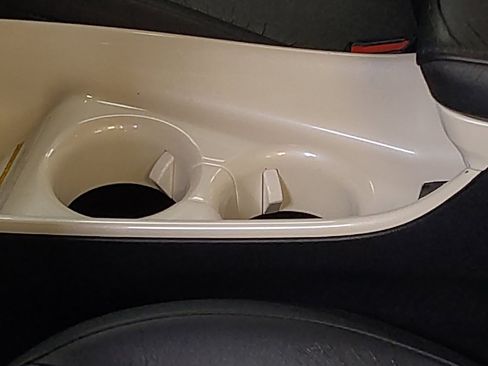 Used 2016 Toyota Prius Four image 26