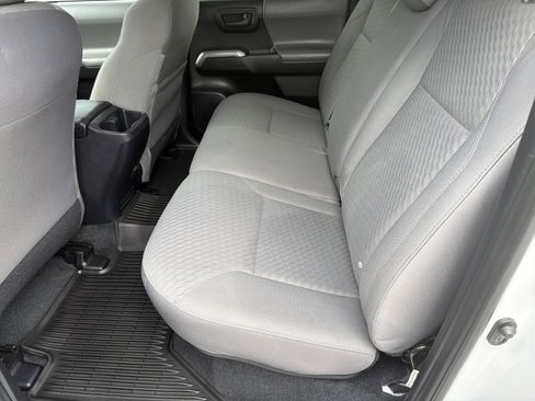 Used 2022 Toyota Tacoma SR5 w/ Technology Package RWD image 21