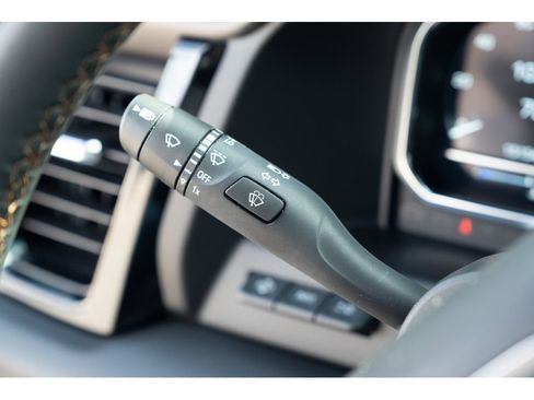 Used 2025 GMC Sierra 1500 AT4 w/ AT4 Premium Package image 19