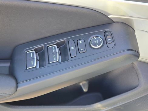 New 2026 Acura Integra FWD image 30