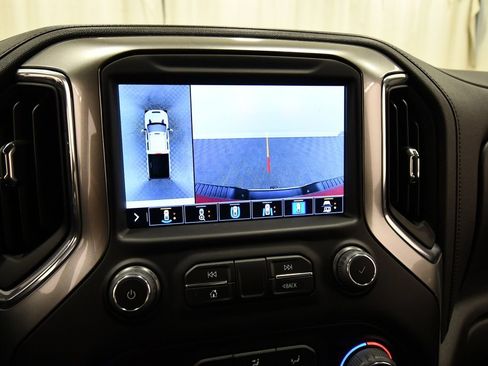 Used 2023 Chevrolet Silverado 2500 LTZ AWD/4WD image 24