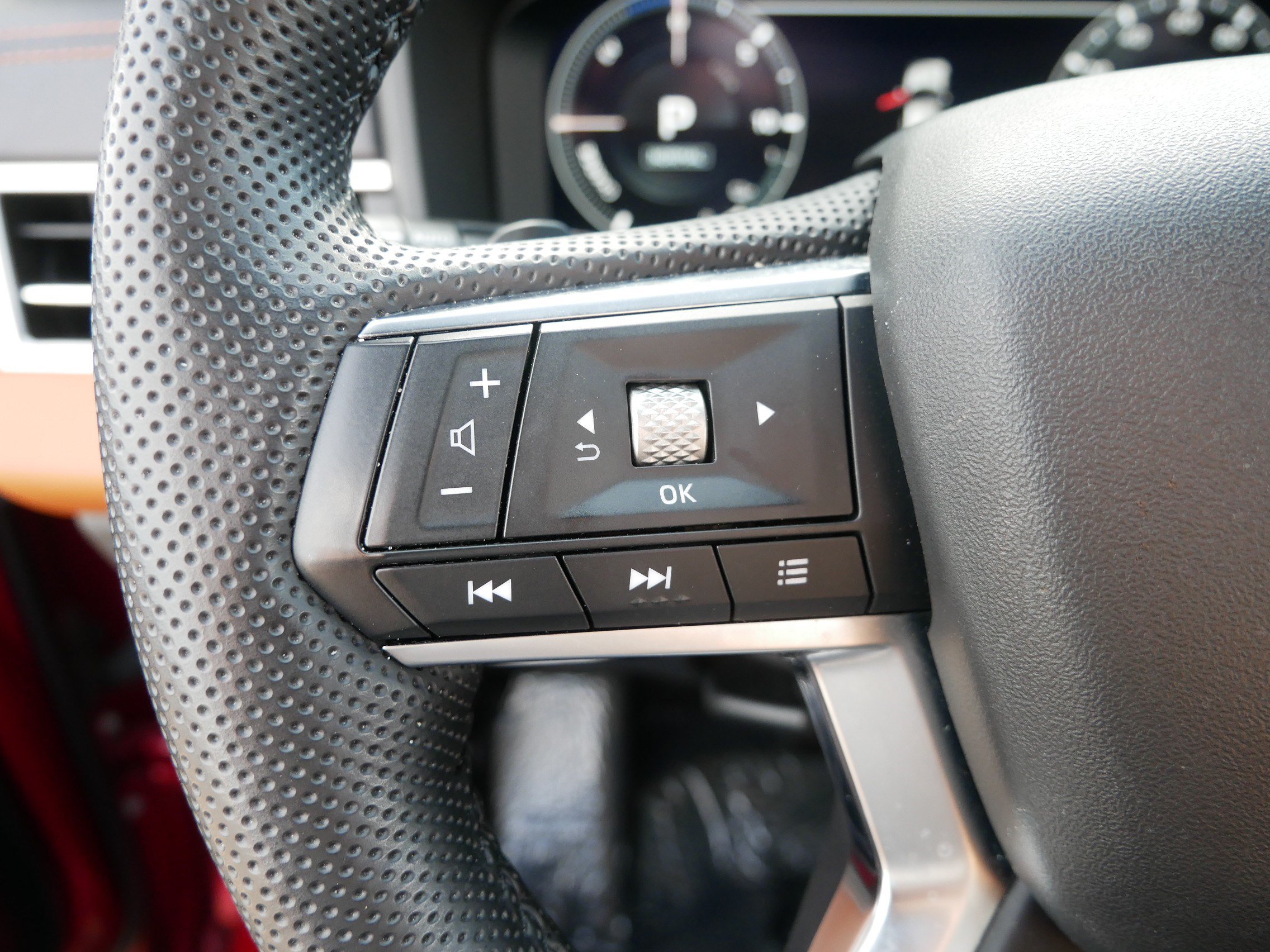 Used 2023 Mitsubishi Outlander SEL AWD/4WD image 27
