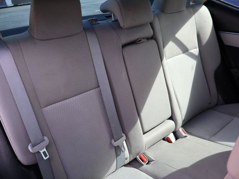 Used 2016 Toyota Corolla LE FWD image 15