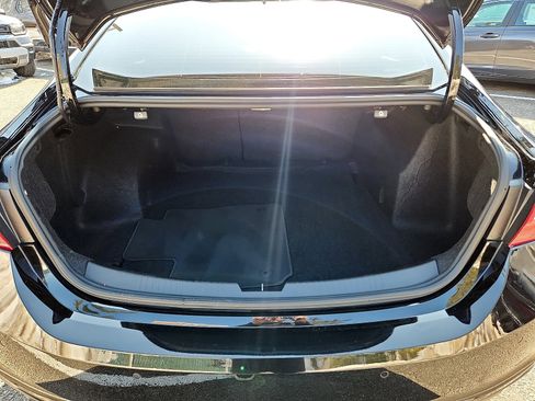 Used 2024 Chevrolet Malibu LS image 27