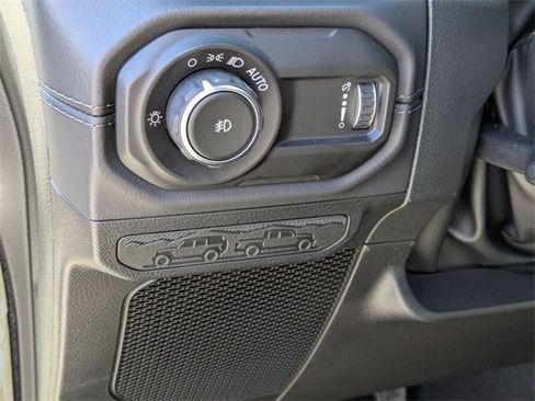 New 2026 Jeep Wrangler Rubicon w/ Xtreme 35 Tire Package image 15