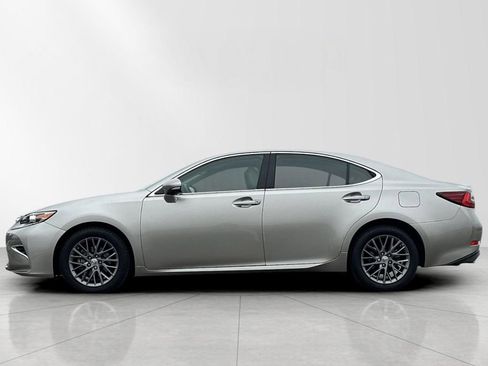 Used 2018 Lexus ES 350 w/ Navigation System Package FWD image 3