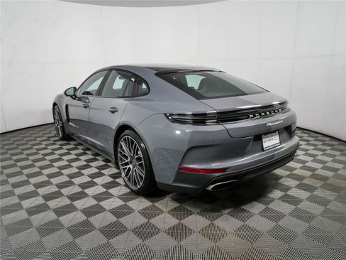 New 2026 Porsche Panamera image 3