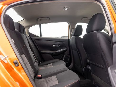 Used 2023 Nissan Sentra SR FWD image 13
