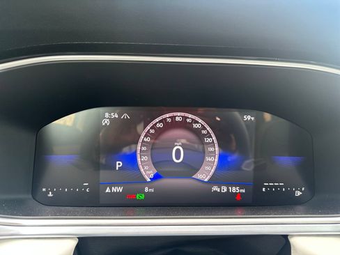New 2026 Volkswagen Taos SE AWD/4WD image 13