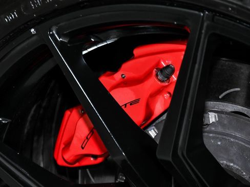 Used 2015 Chevrolet Corvette Z06 w/ 3LZ Preferred Equipment Group image 96