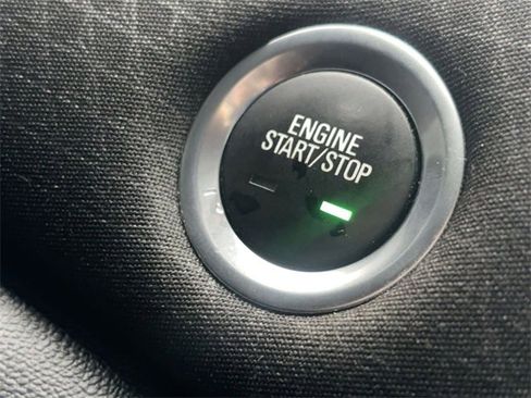 Used 2024 Chevrolet Malibu LT image 20