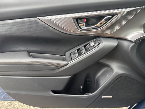 Used 2023 Subaru Crosstrek 2.5i Limited image 9