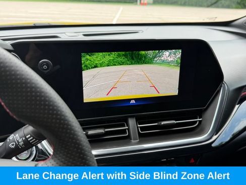Used 2025 Chevrolet Trax RS w/ Driver Confidence Package FWD image 10