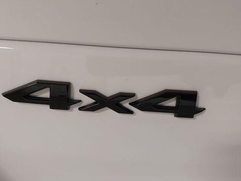 New 2025 Jeep Grand Cherokee Altitude image 33