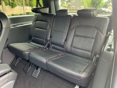 New 2026 Lincoln Navigator L Black Label AWD/4WD image 20