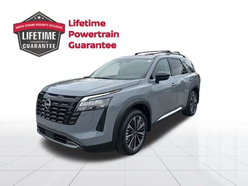 New 2026 Nissan Pathfinder Platinum image 3