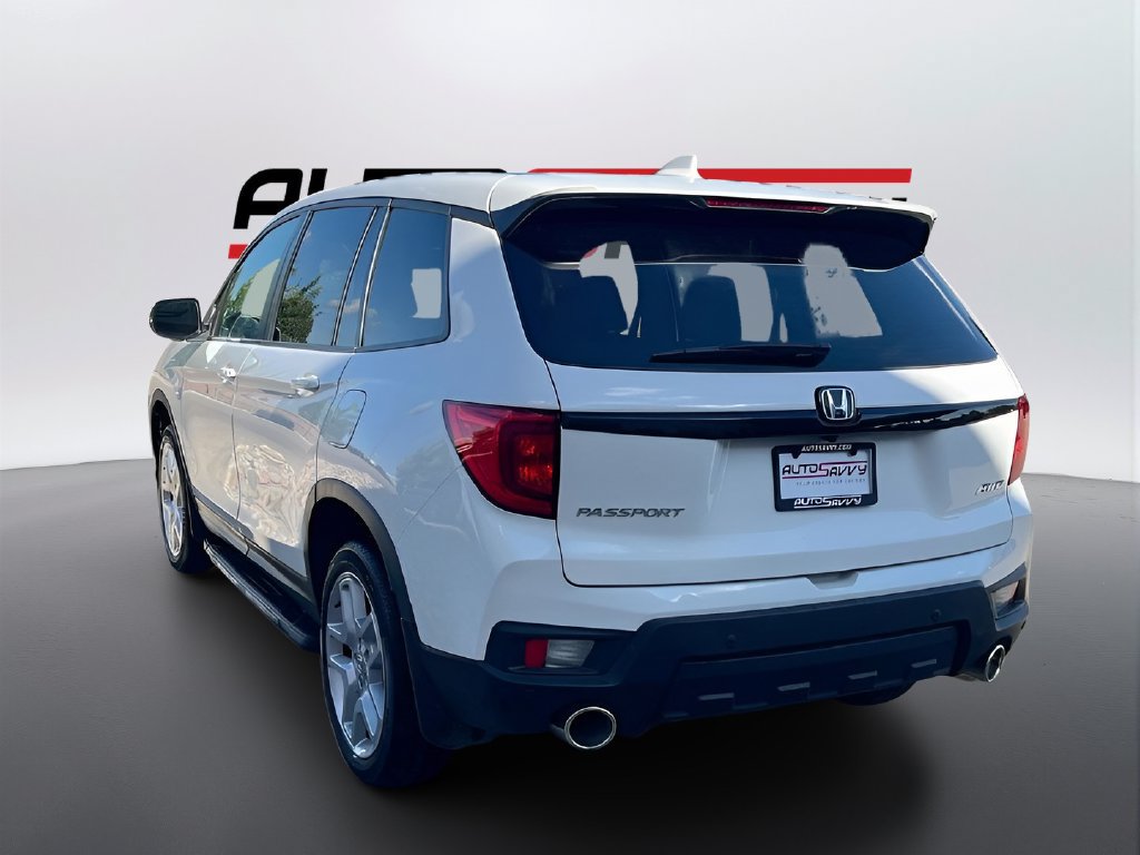 Used 2025 Honda Passport EX-L image 5