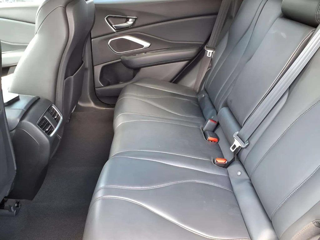 Used 2020 Acura RDX FWD image 10
