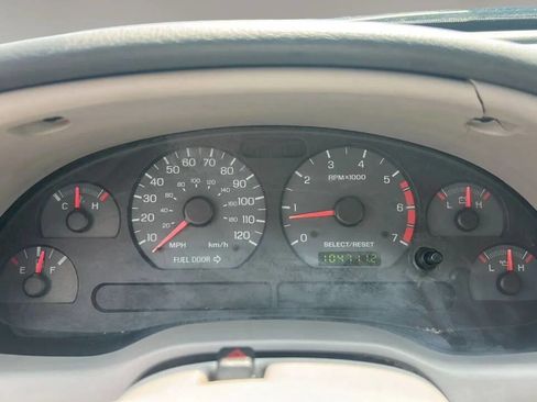 Used 2001 Ford Mustang Coupe RWD image 12