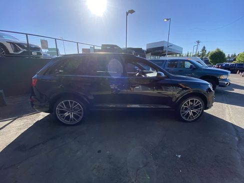 Used 2019 Audi Q7 3.0T Prestige w/ Prestige Package AWD/4WD image 7