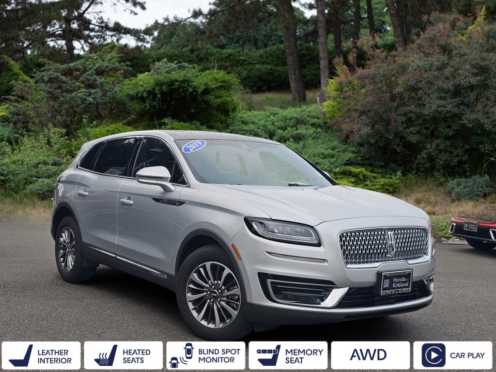 Used 2019 Lincoln Nautilus Select AWD/4WD image 1