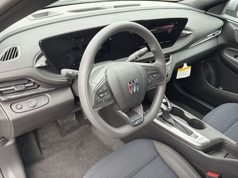 New 2026 Buick Envista Preferred image 16
