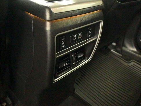 Used 2019 Nissan Murano SL w/ SL Technology Package image 12