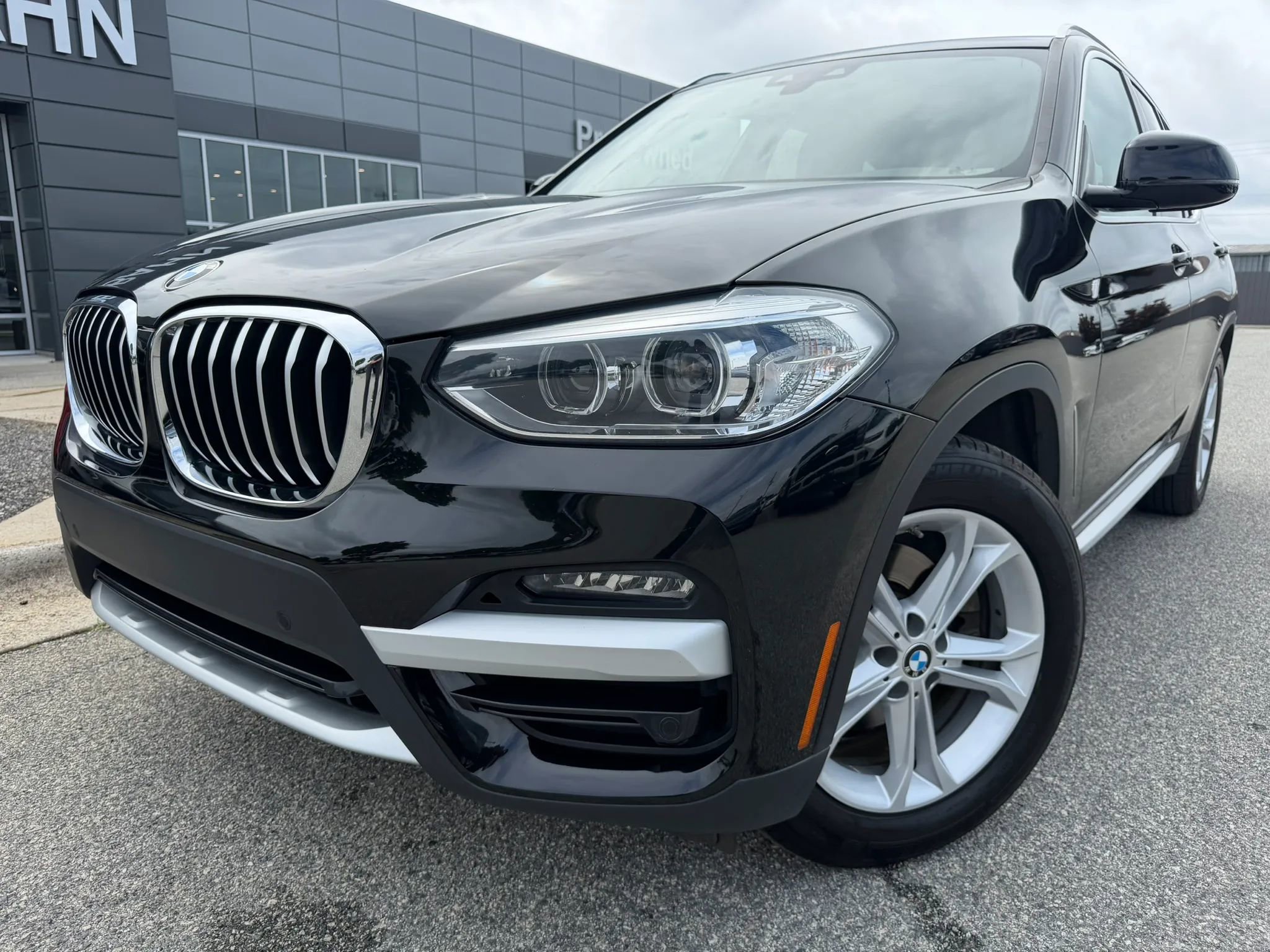 Used 2020 BMW X3 xDrive30i AWD/4WD image 1