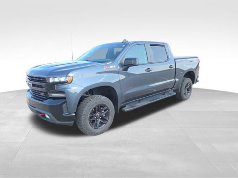 Used 2020 Chevrolet Silverado 1500 LT Trail Boss AWD/4WD image 9