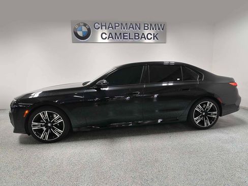 Certified 2023 BMW 760i xDrive w/ Luxury Rear Seating Package AWD/4WD image 3