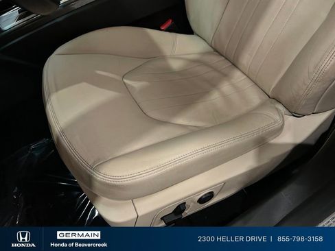 Used 2016 Maserati Ghibli RWD image 19