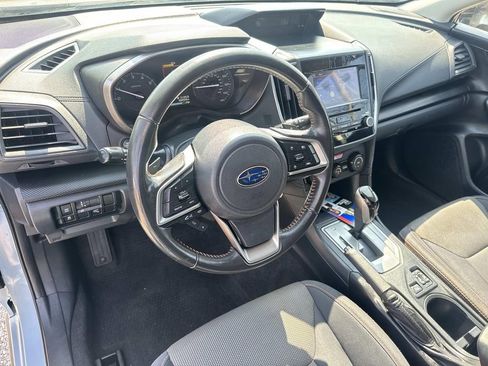 Used 2019 Subaru Crosstrek 2.0i Premium w/ Eyesight System image 19
