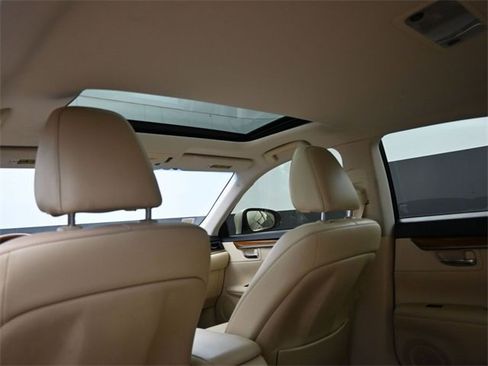 Used 2013 Lexus ES 300h image 23