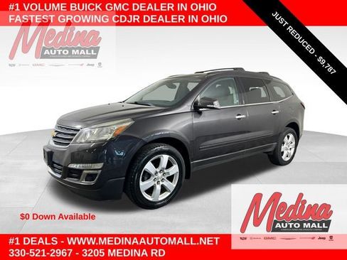 Used 2017 Chevrolet Traverse LT w/ Style and Technology Package AWD/4WD image 1