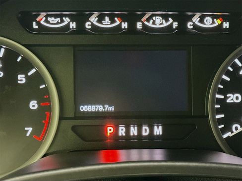 Used 2019 Ford F150 XLT w/ Equipment Group 302A Luxury image 13