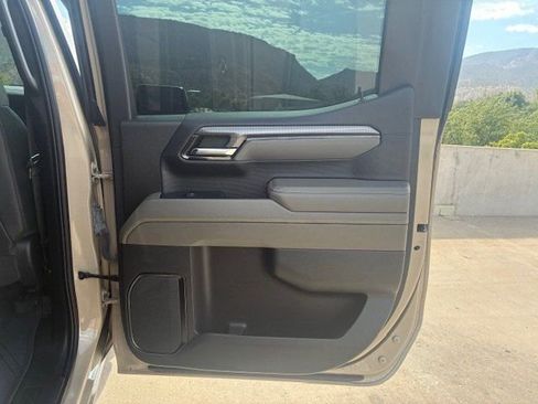 Used 2023 Chevrolet Silverado 1500 ZR2 w/ Technology Package image 18