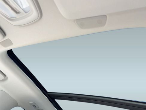 Used 2025 Volvo XC90 B5 Plus image 15