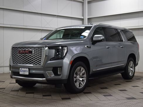 Used 2024 GMC Yukon XL Denali w/ Max Trailering Package AWD/4WD image 3
