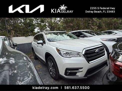 Used 2019 Subaru Ascent Touring image 1