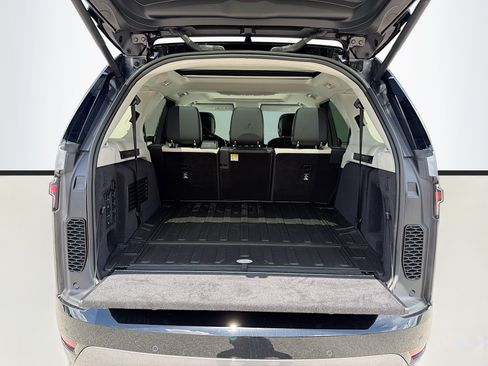 New 2026 Land Rover Discovery Dynamic SE AWD/4WD image 12