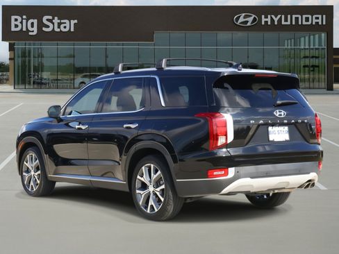 Used 2022 Hyundai Palisade SEL w/ 8P Bench Seat Package image 3