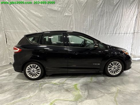 Used 2017 Ford C-MAX SE image 14