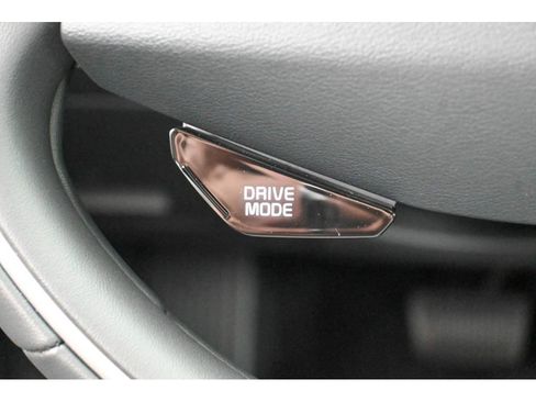 New 2025 Kia Niro Wind image 22