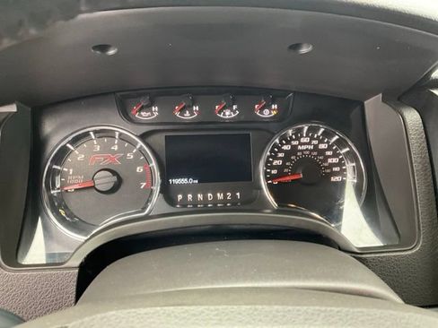 Used 2014 Ford F150 FX4 w/ Equipment Group 402A Luxury AWD/4WD image 5