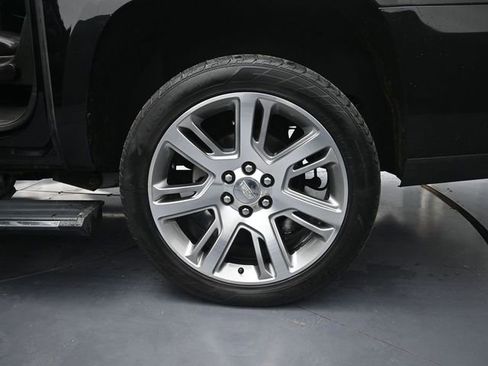 Used 2016 Cadillac Escalade ESV Premium AWD/4WD image 15