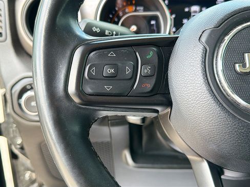 Used 2019 Jeep Wrangler Unlimited Sport S AWD/4WD image 35