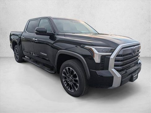 New 2026 Toyota Tundra Limited AWD/4WD image 7