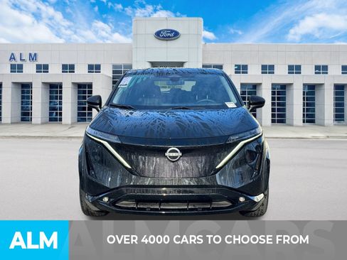 Used 2023 Nissan Ariya AWD image 2