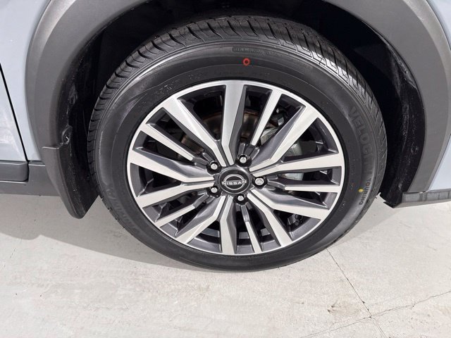 Used 2023 Nissan Kicks SV FWD image 14