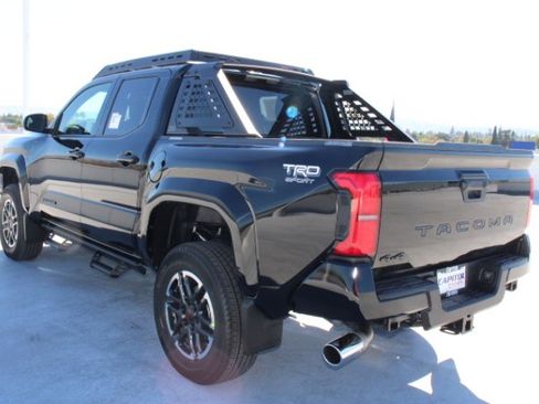 New 2025 Toyota Tacoma TRD Sport image 6